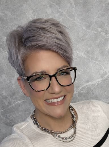 Dawn Hong, founder of CRE Circuit